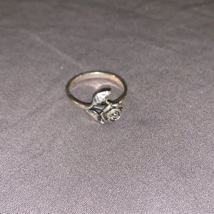 James Avery Small Rose Ring Size 6